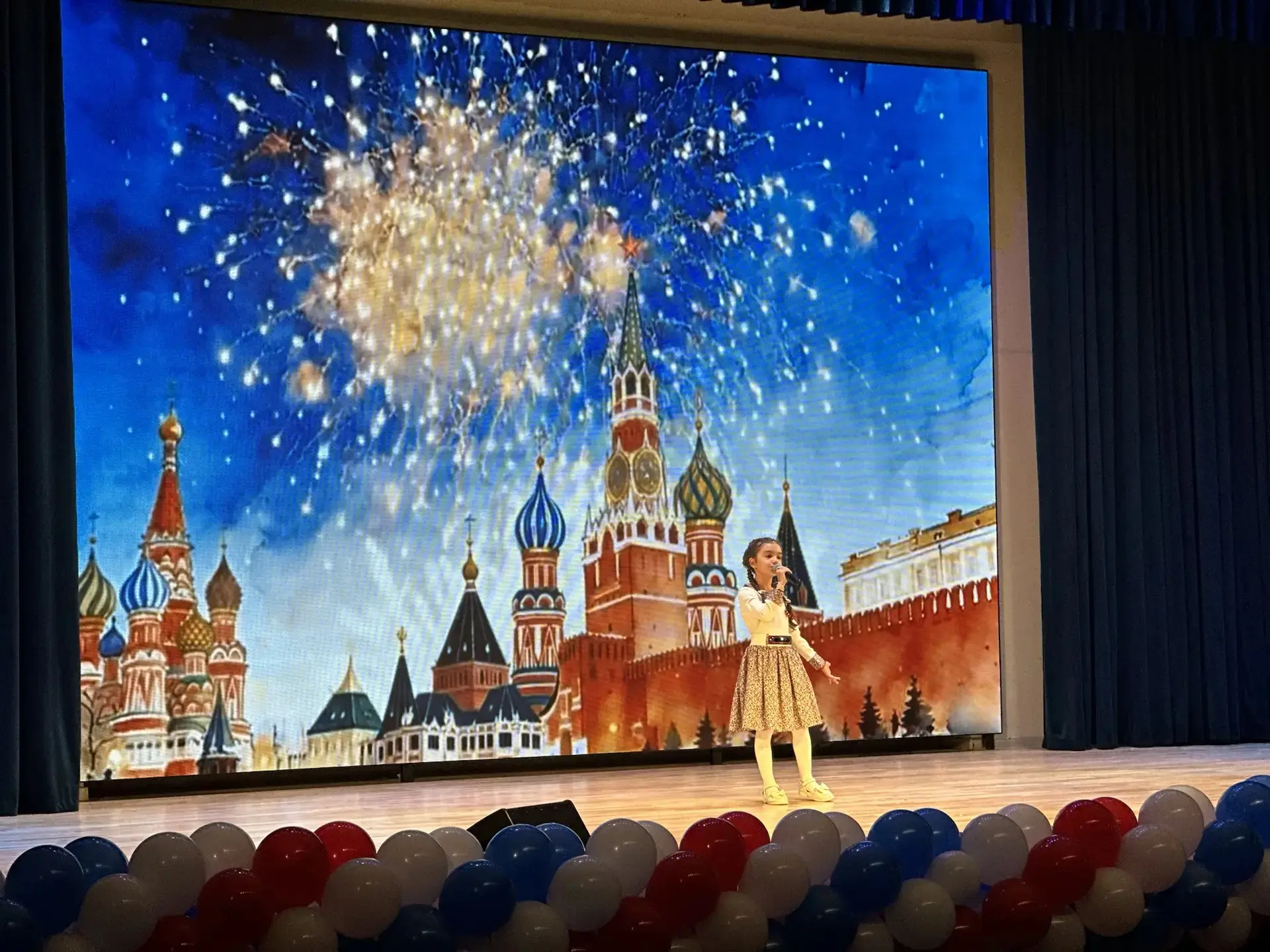 💖🕯️ КОНЦЕРТ «ПАМЯТЬ СЕРДЦА», ПОСВЯЩЁННЫЙ ДНЮ ПОБЕДЫ!  Сегодня в МБОУ СОШ №11 г. Ессентуки им. Героя 