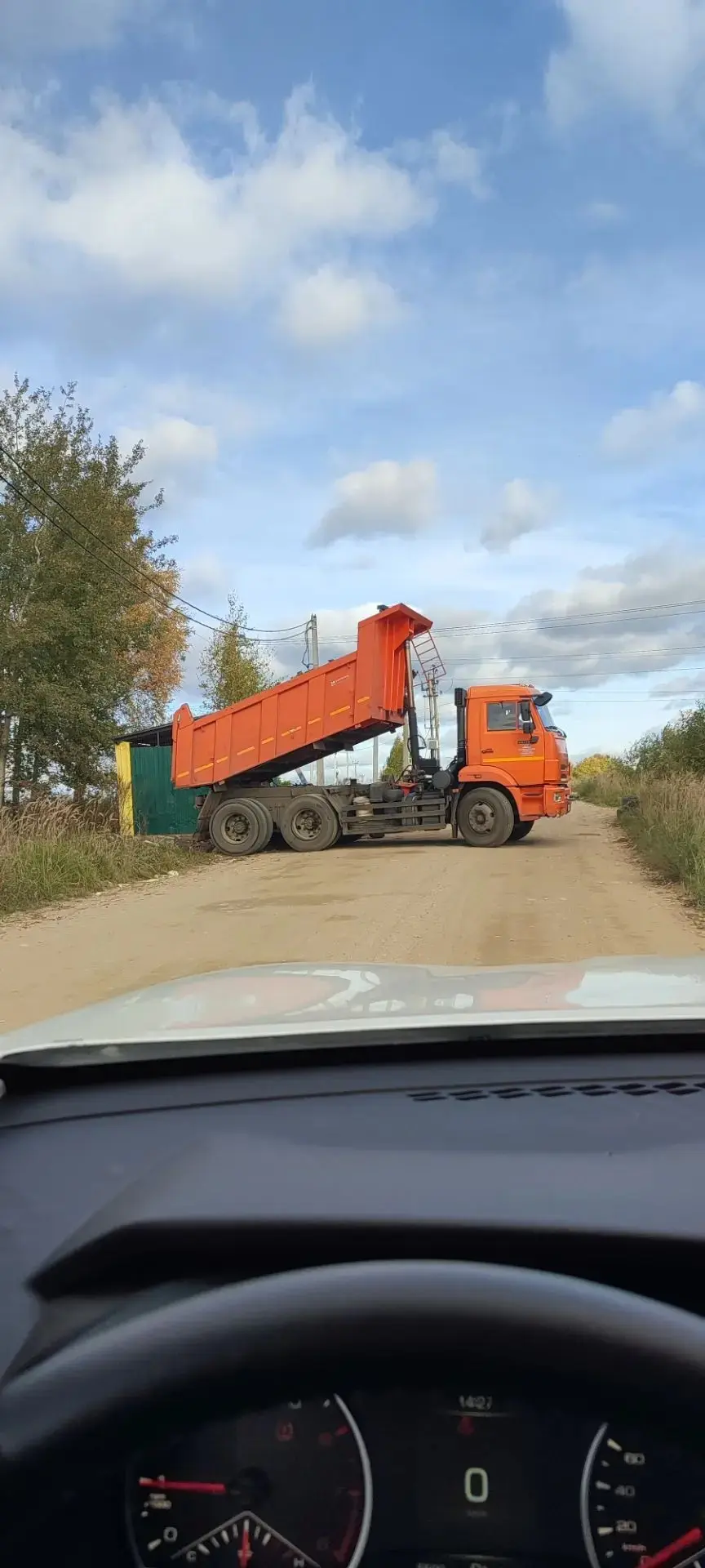 В Подчерково зафиксирован несанкционированный сброс мусора на площадке утилизации бытов...