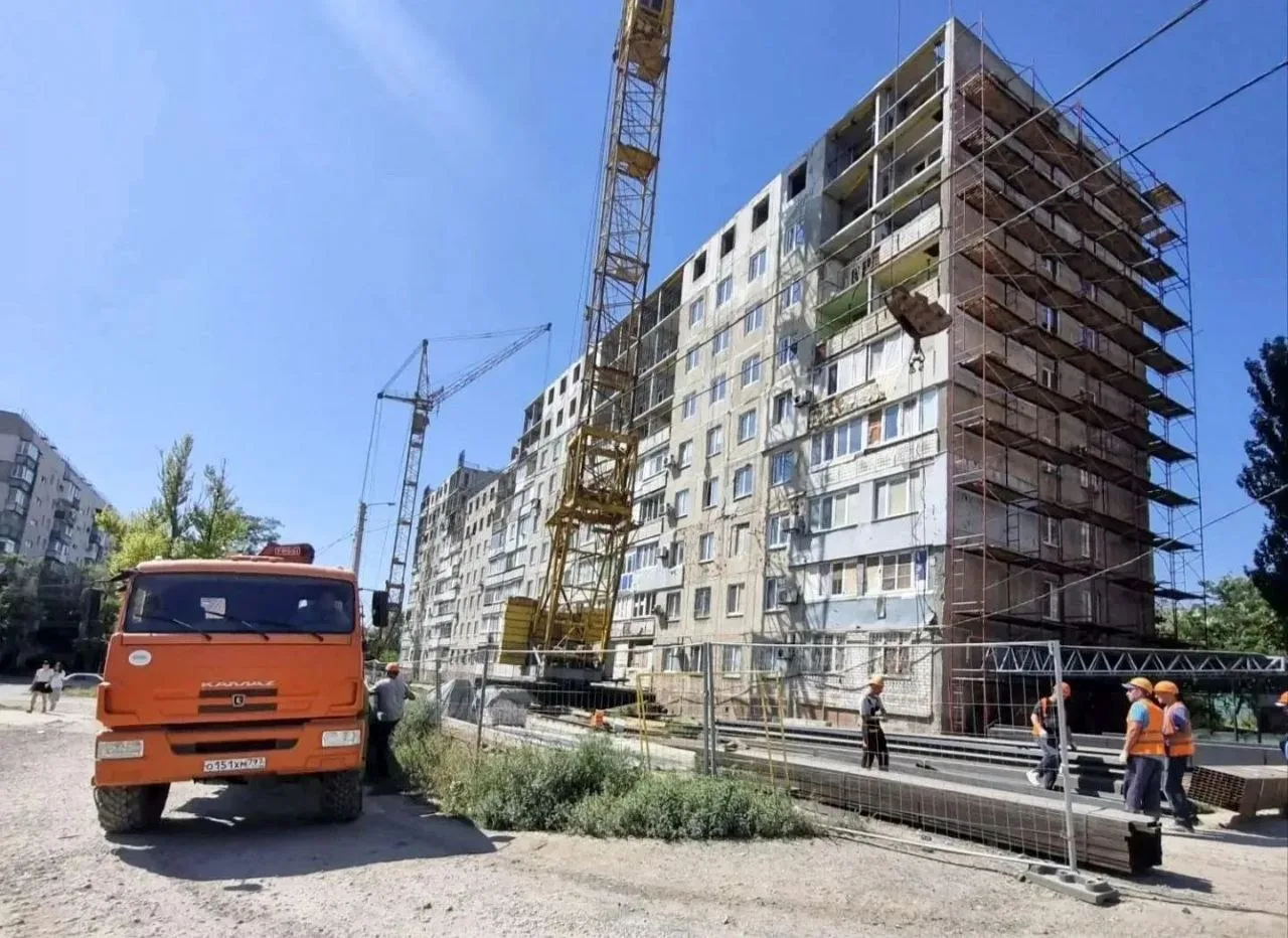 ✅ Еще один многоквартирный дом, который получил значительные повреждения в ходе боевых ...