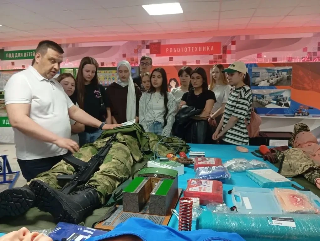 📋Предпринимательство начинается здесь: как 10 «А» погрузился в инженерию будущего  В рамках плана пр