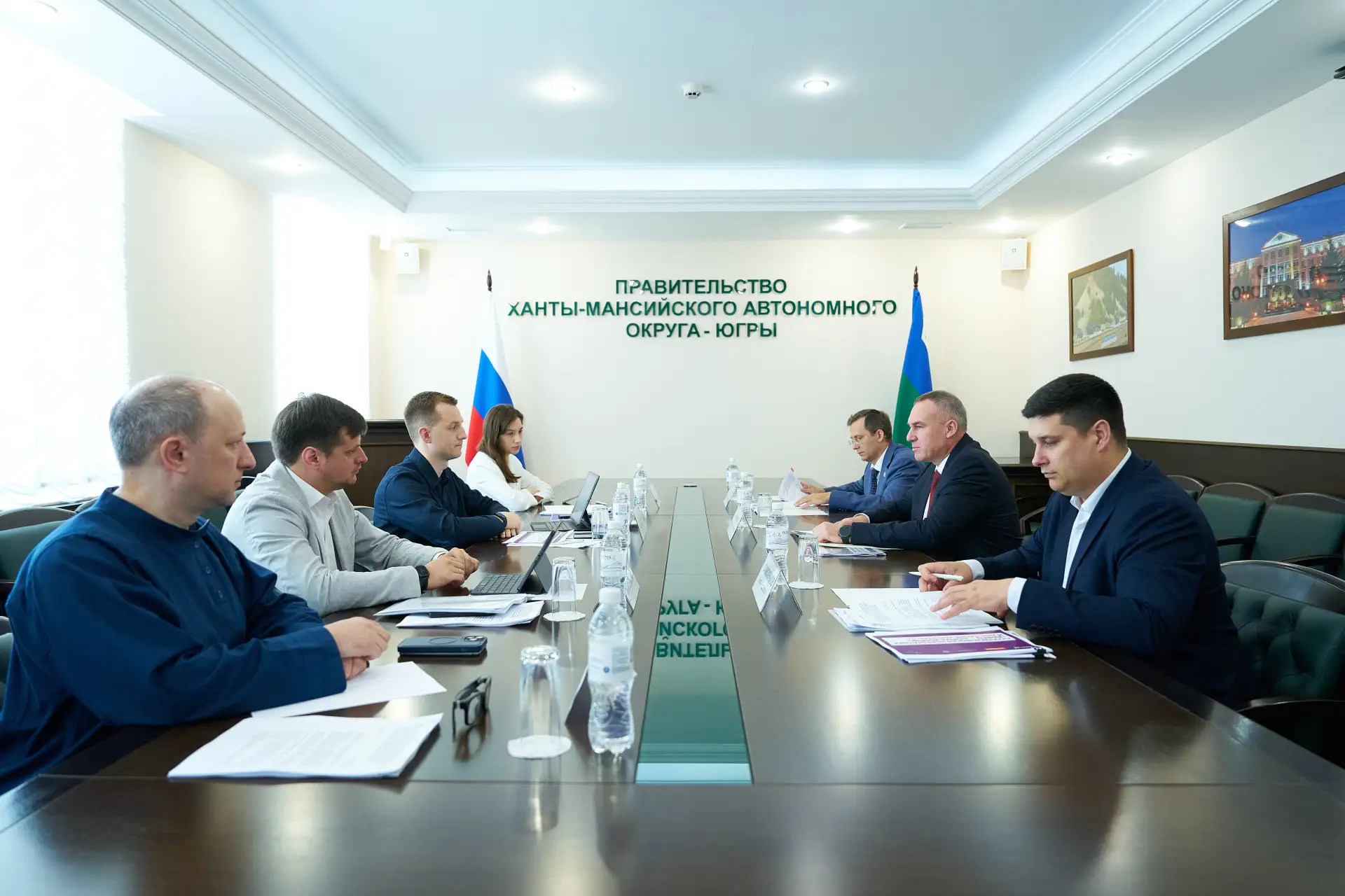 Провел рабочую встречу с председателем Комитета Государственной Думы по молодежной поли...