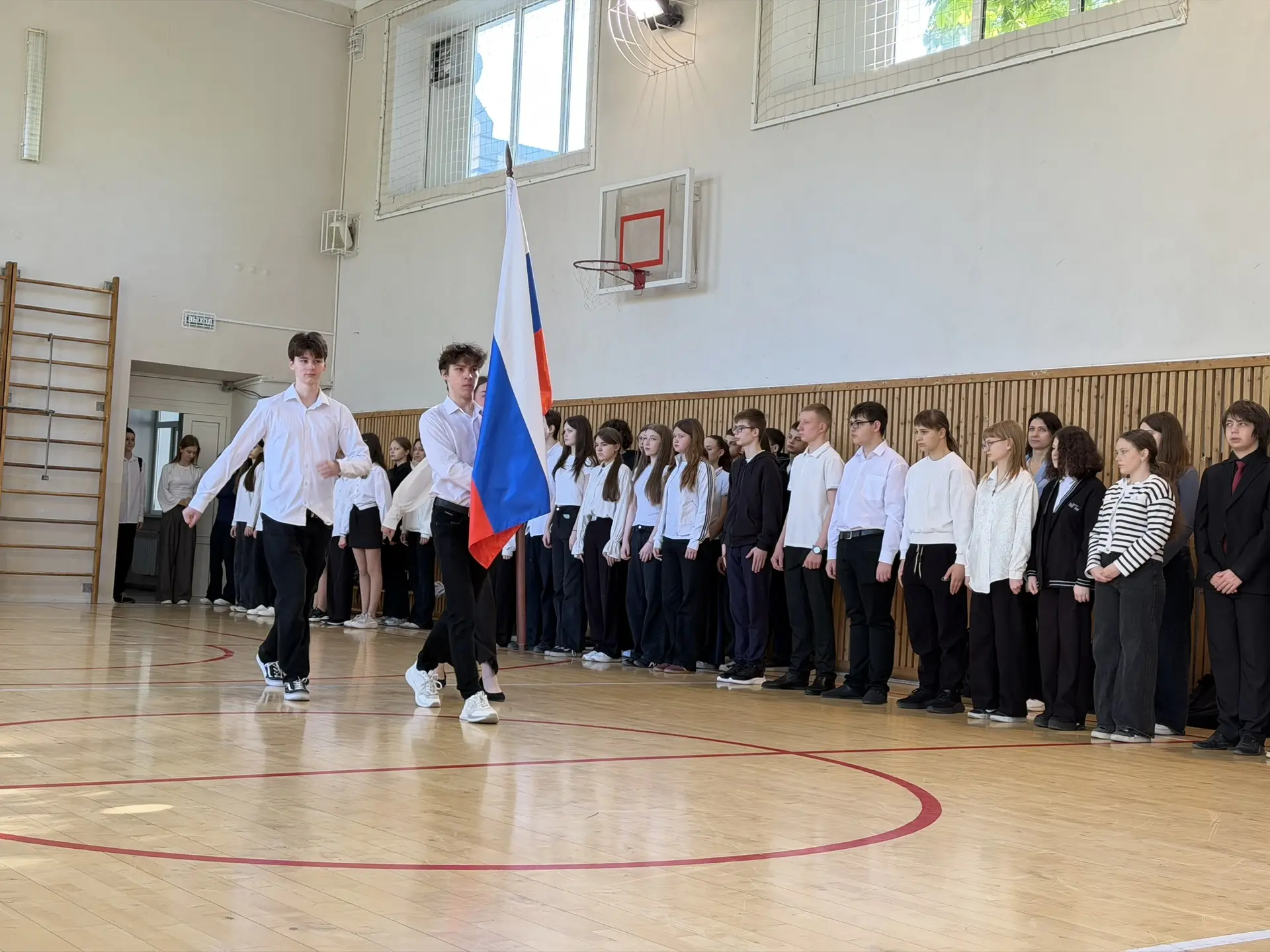 0️⃣4️⃣.0️⃣5️⃣.2️⃣0️⃣2️⃣6️⃣ - Традиционная церемония поднятия Государственного флага и исполнения гим