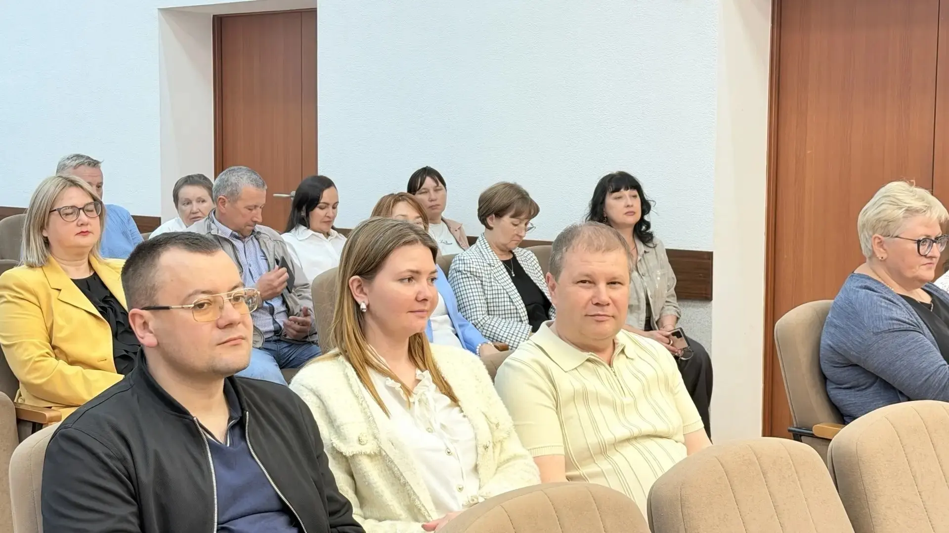 Сегодня в Бирске прошла конференция местного отделения Партии «Единая Россия». Главный вопрос повест