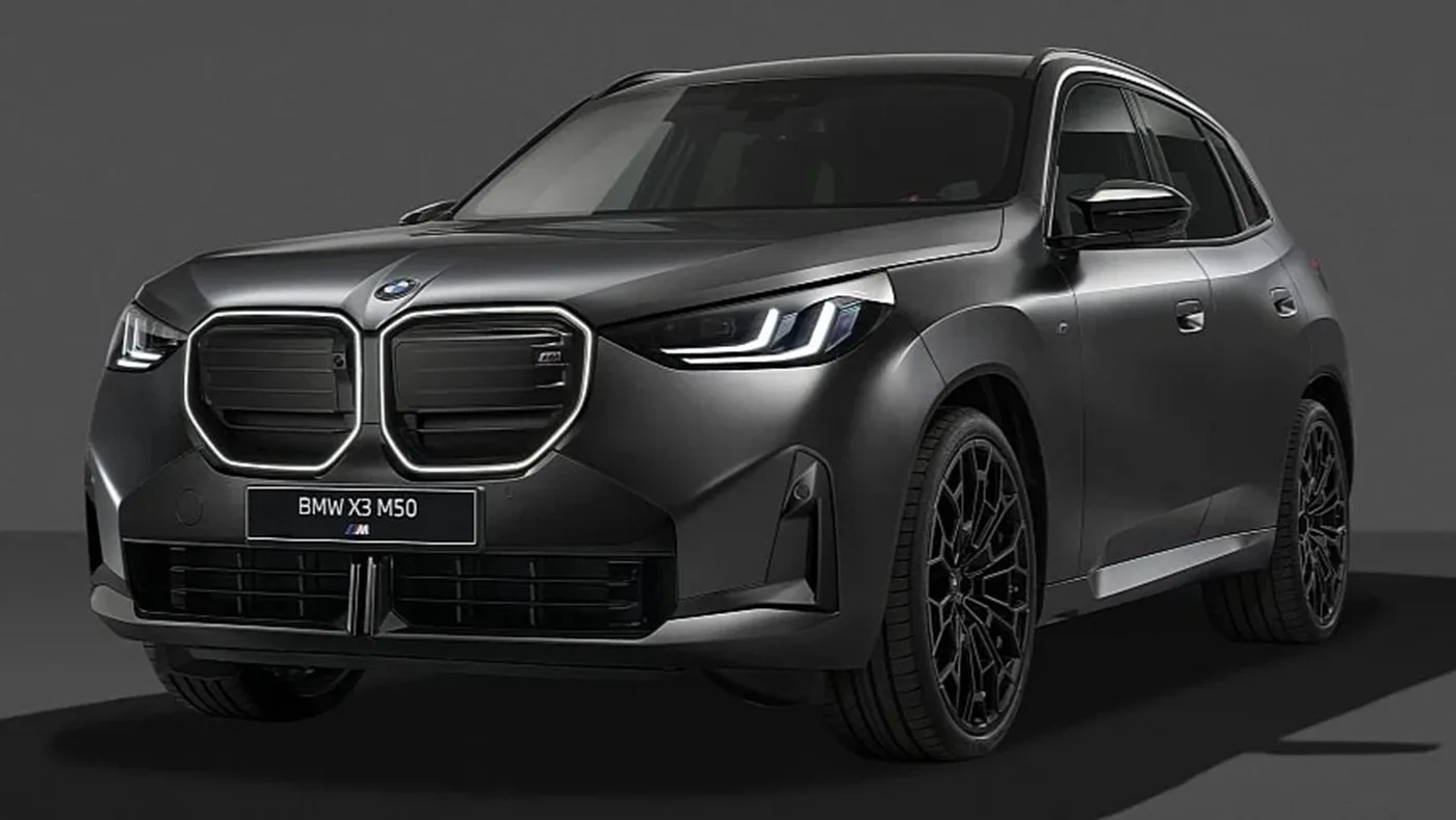 BMW X3 M50 xDrive: +45 л. с., разгон за 4,4 с и эксклюзивный Black Package — что нового...