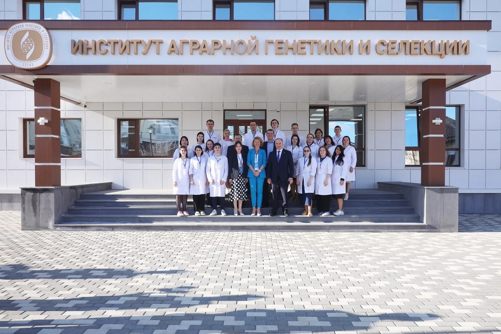 Сегодня день рождения отмечает Министр сельского хозяйства Российской Федерации Оксана Николаевна Лу