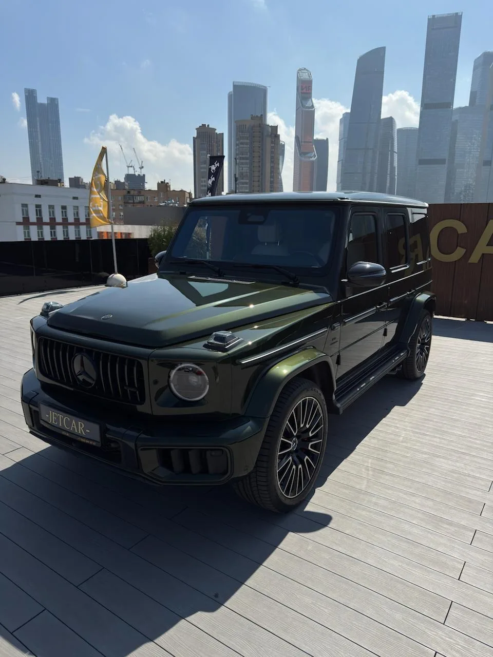 Mercedes-Benz G63 AMG — сочетание харизмы и бескомпромиссной роскоши.