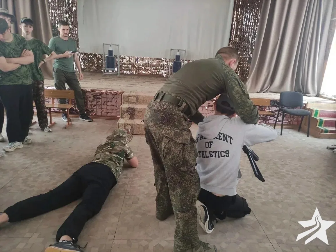 💥УЧЕБНЫЕ СБОРЫ ДЛЯ УЧАЩИХСЯ 10 КЛАССОВ 
 
💪В МБОУ «Пятихатская школа им. С.Н. Бирюкова» прошли уче