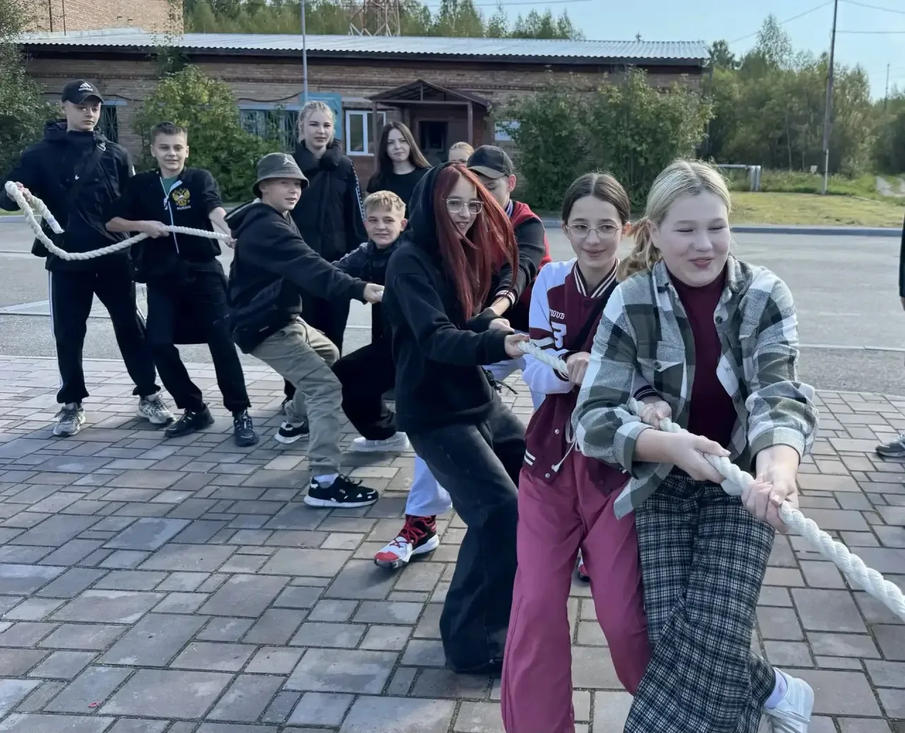 Сегодня в школе состоялась спортивная кругосветка🔥