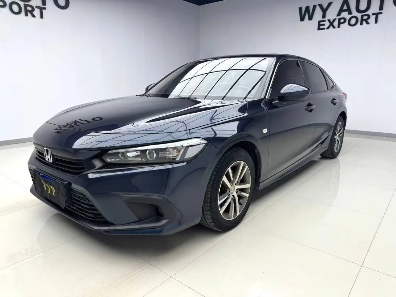 HONDA CIVIC
Двигатель 1.5 turbo 🚀 
Цвет синий 🩵
Год 2021 (129 л.с)
Пробег 37000 км 
Имеется два ок