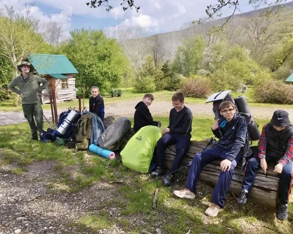 В преддверии Дня Победы юные жители Горячего Ключа приняли участие в муниципальном этапе туриады «По