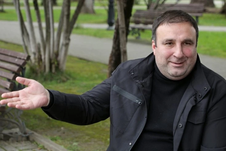 Зачем звезда КВН Тимур Тания пошел в начальники отдела минкультуры Абхазии

Известный кавээнщик, поп