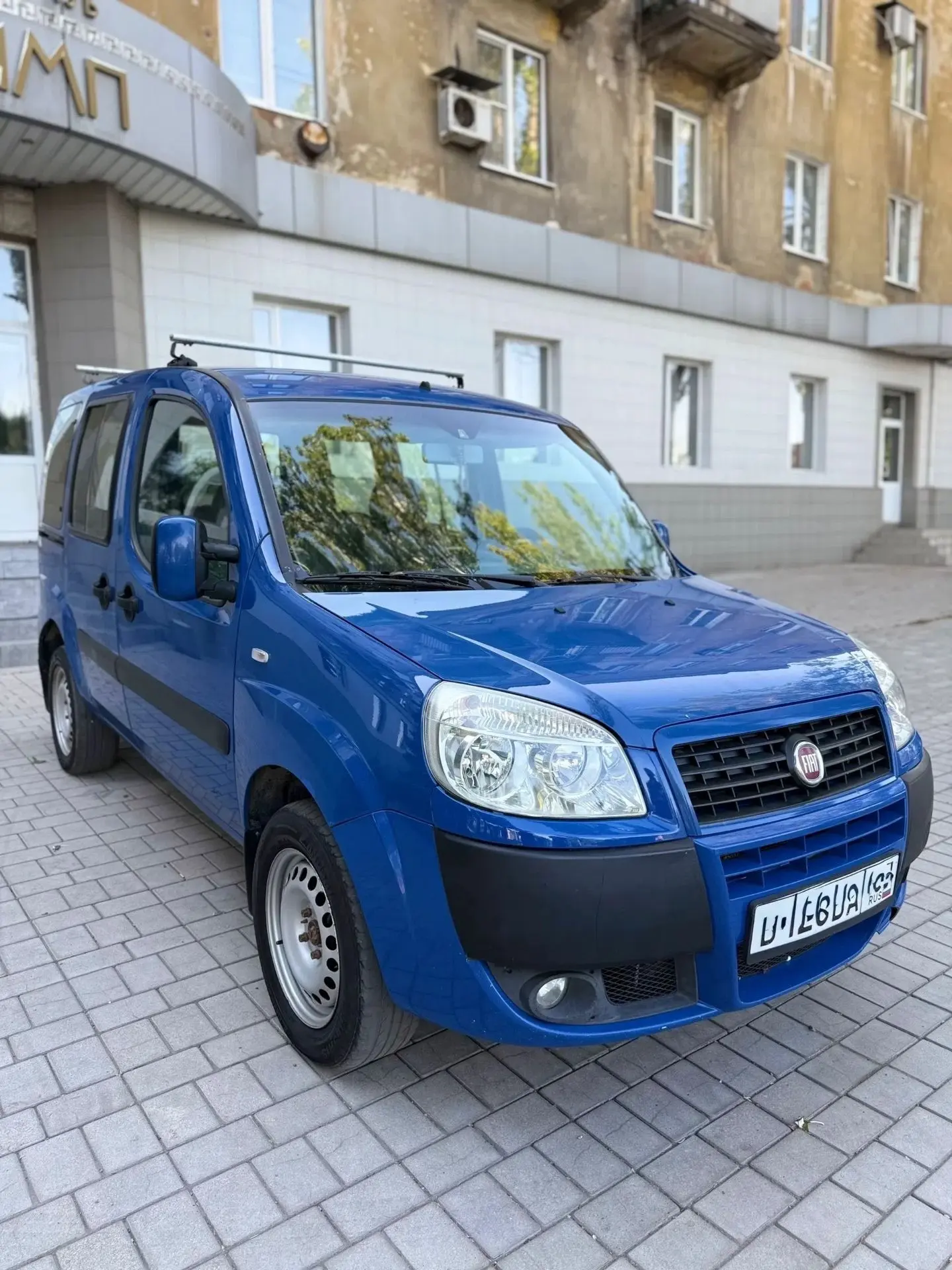 Продам Fiat Doblo 2013г.в Panorama.
ГАЗ-БЕНЗИН Евро 4 ❗️
Мотор 1.4 
Коробка механика 5-ти ступка.
Ав