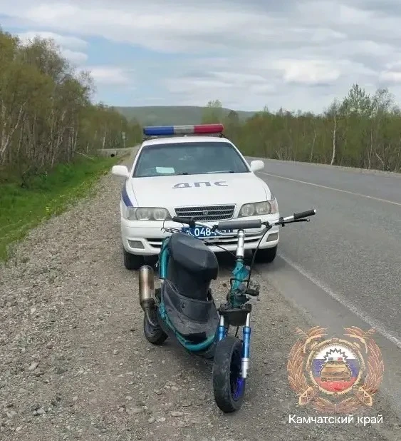 😬 Подросток без прав за рулём 

В День России, 12 июня, в 12:55 на 7-м километре автодороги «Елизов
