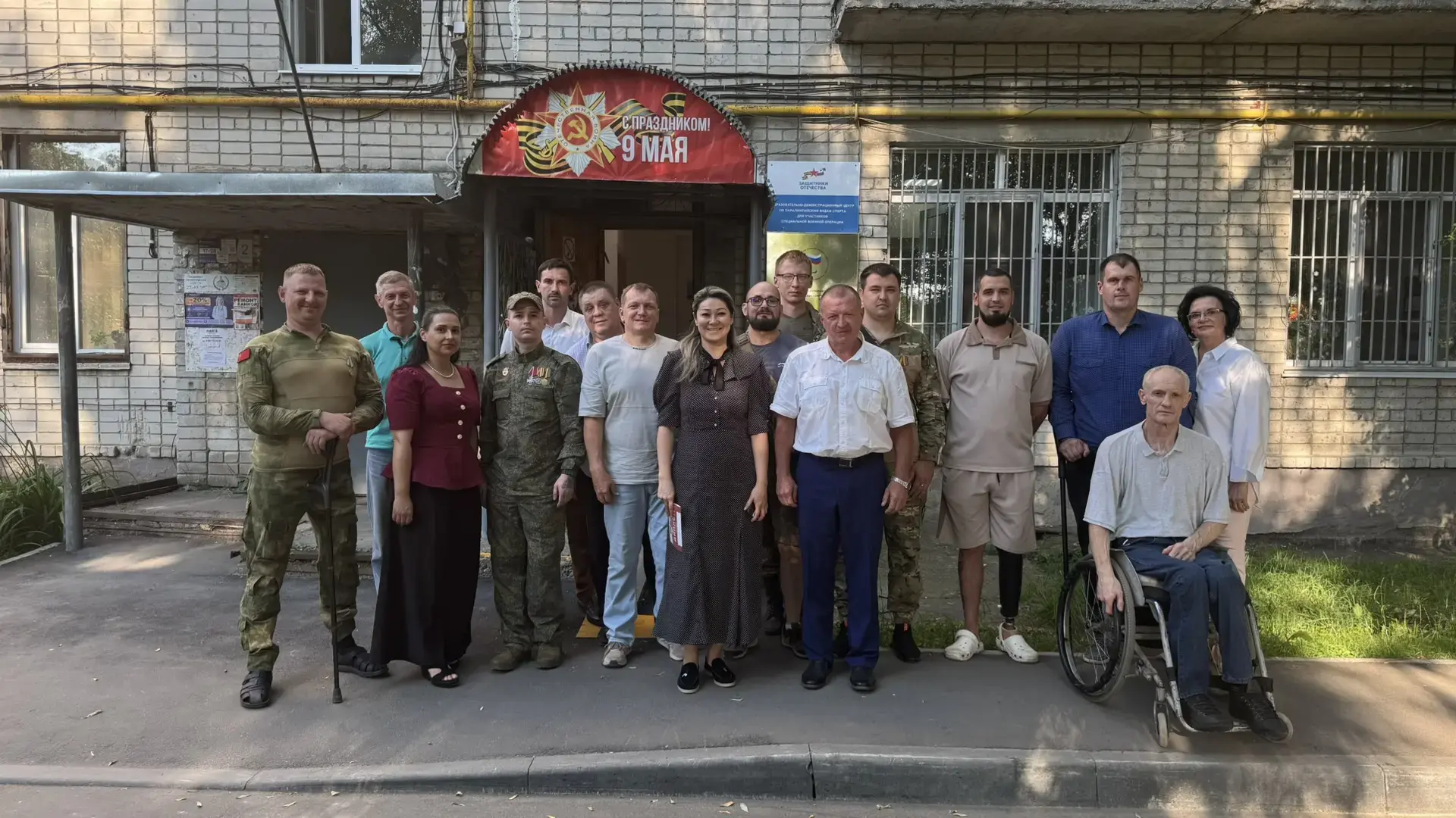 Смотрела им в глаза и не могла отвести взгляд. От глубокого восхищения. В них нет и тен...
