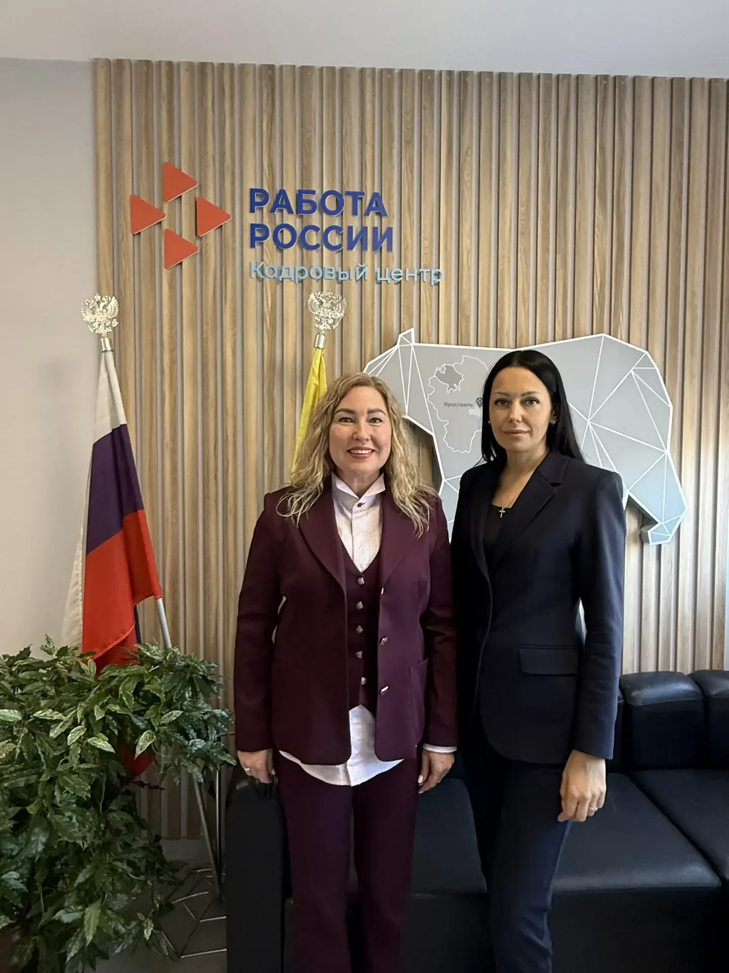 💥 Более 4,5 тысяч ярославцев нашли работу с начала года при содействии кадровых центро...