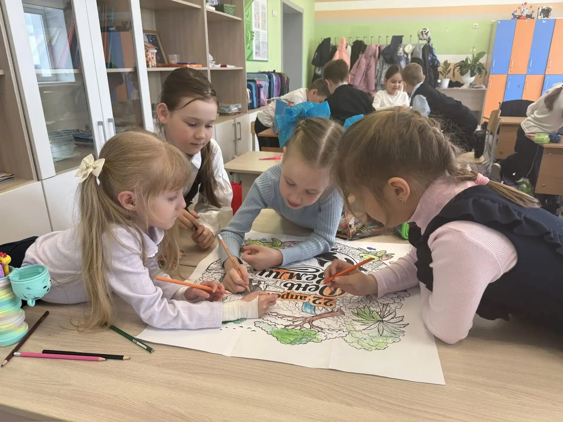 🌄Сегодня наши самые юные ученики решили внести свой вклад в большое и важное дело! В честь Всемирног