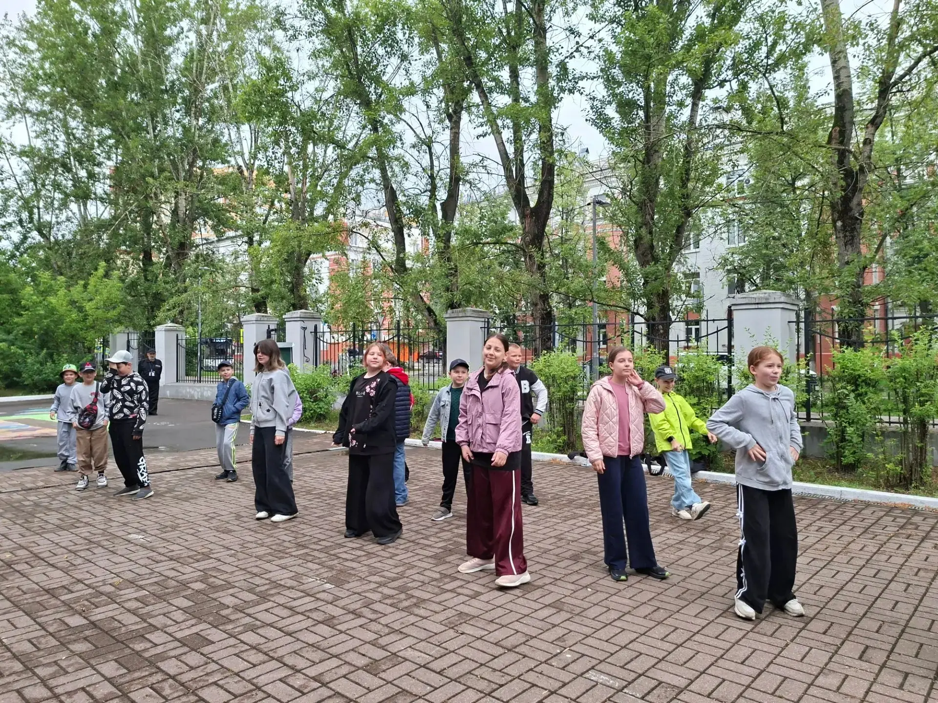 В школьном лагере «Спортландия» 16 июня прошёл тематический День здоровья. Программа бы...