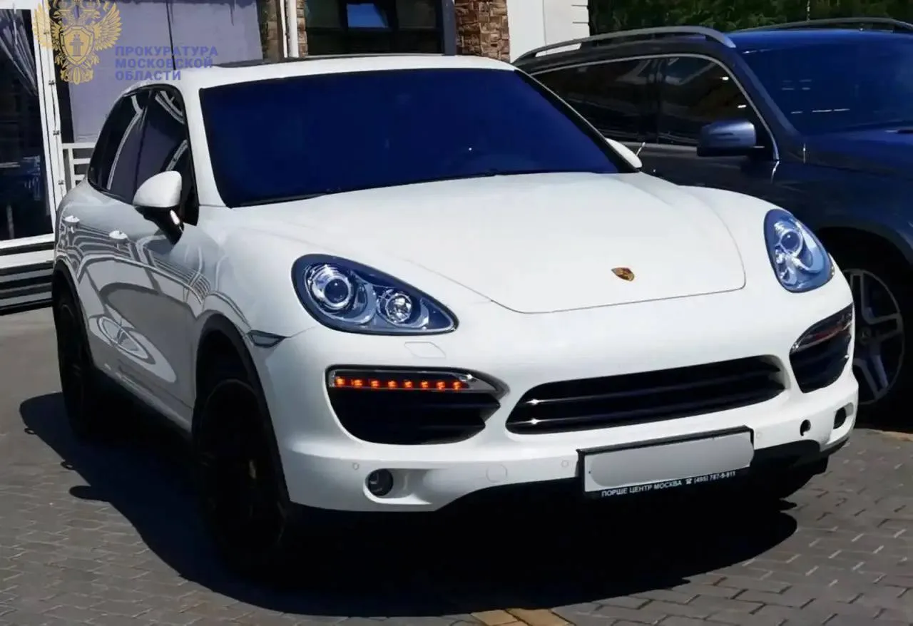 👨‍⚖️ Суд конфисковал Porsche Cayenne после пьяной аварии на Новорижском шоссе в районе...