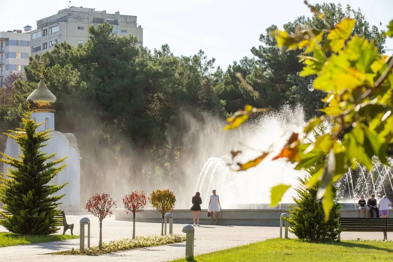 🍂Сентябрь в Анапе — это классический бархатный сезон, когда изнуряющая летняя жара спа...