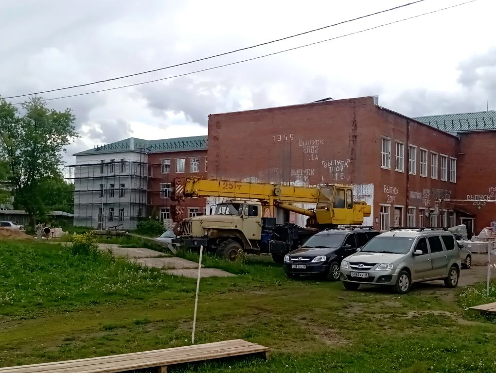 🏢Капитальный ремонт в школе идёт полным ходом!