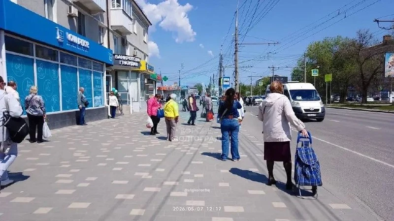 «Обещанного три года ждут?»: в бюджете снова не нашлось денег на остановку, которую снесли ради благ
