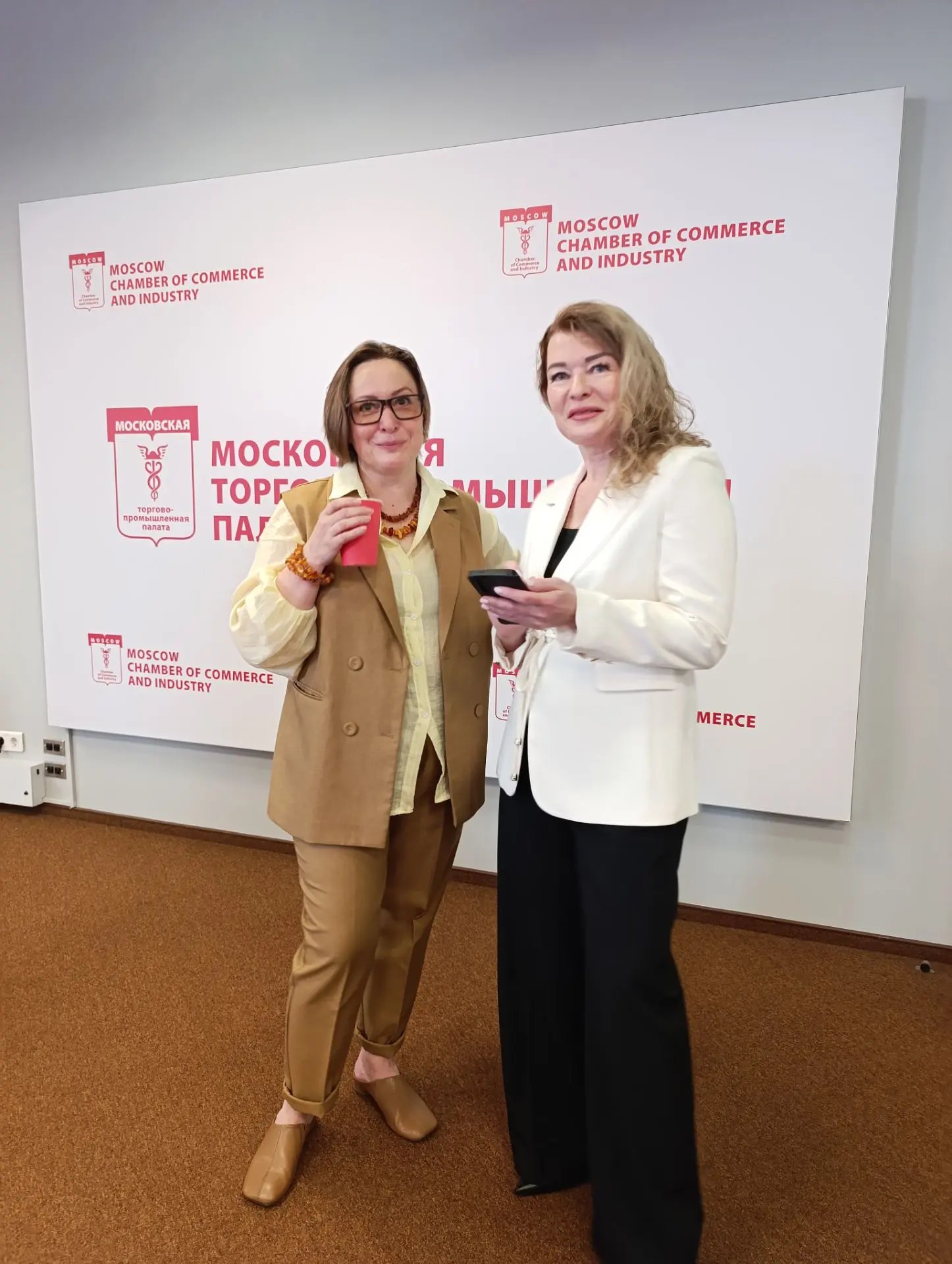 На площадке Московской ТПП сегодня работают члены клуба выпускников #МИМОП. Обмен практ...