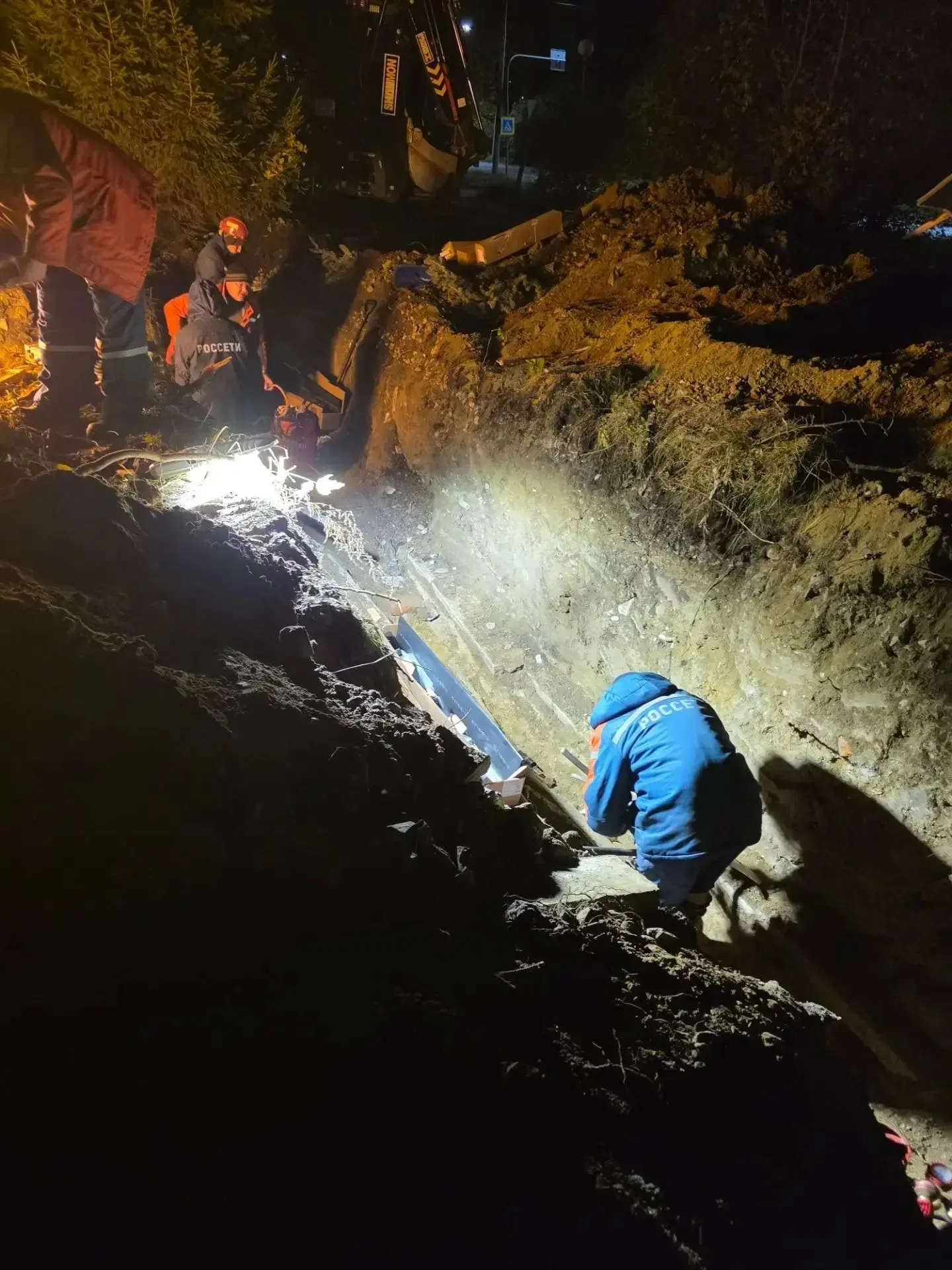 Мэр: Сегодня электроэнергия должна быть подана во все дома Озёрска