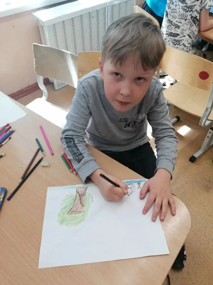 Каникулы продолжаются, а это значит, что каждый день в нашем школьном лагере — это новое приключение