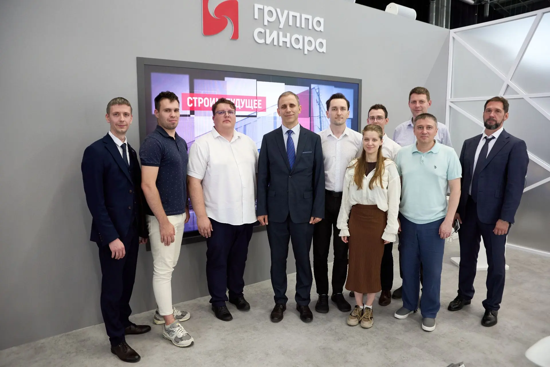 🧑‍🔬Молодые ученые УрГУПС представили инновационные разработки в транспортном машиност...