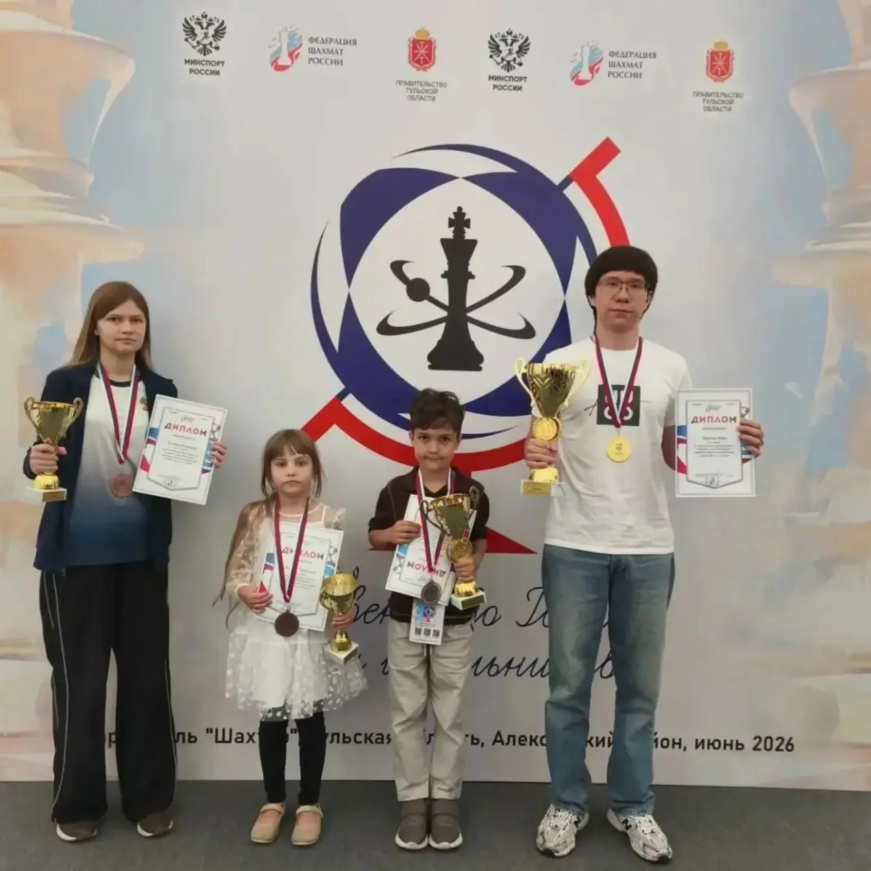 🇷🇺🏆 С 13 по 17 июня в живописном парк-отеле «Шахтер» (с. Бунырево, Тульская область) прошли жарки