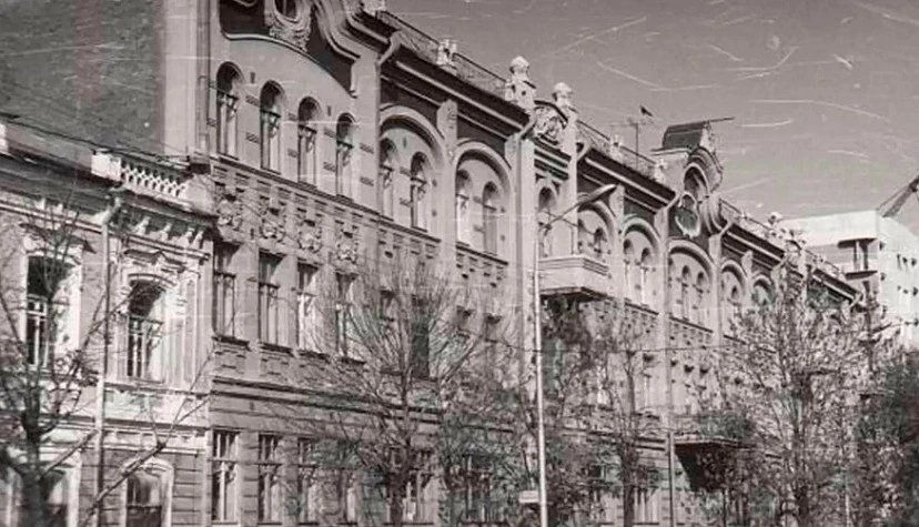 ✨️ В Саратове расскажут о памятниках модерна на улице Вольской