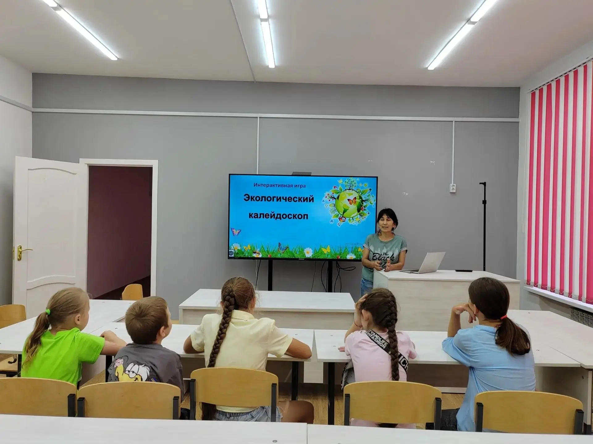 🌿 Понедельник — отличный день для добрых дел и заботы о природе!
🌍 В профильном объединении «Мы со