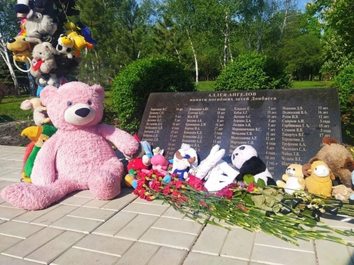 27 июля мы вспоминаем трагическую дату – День памяти детей-жертв войны в Донбассе. Она ...