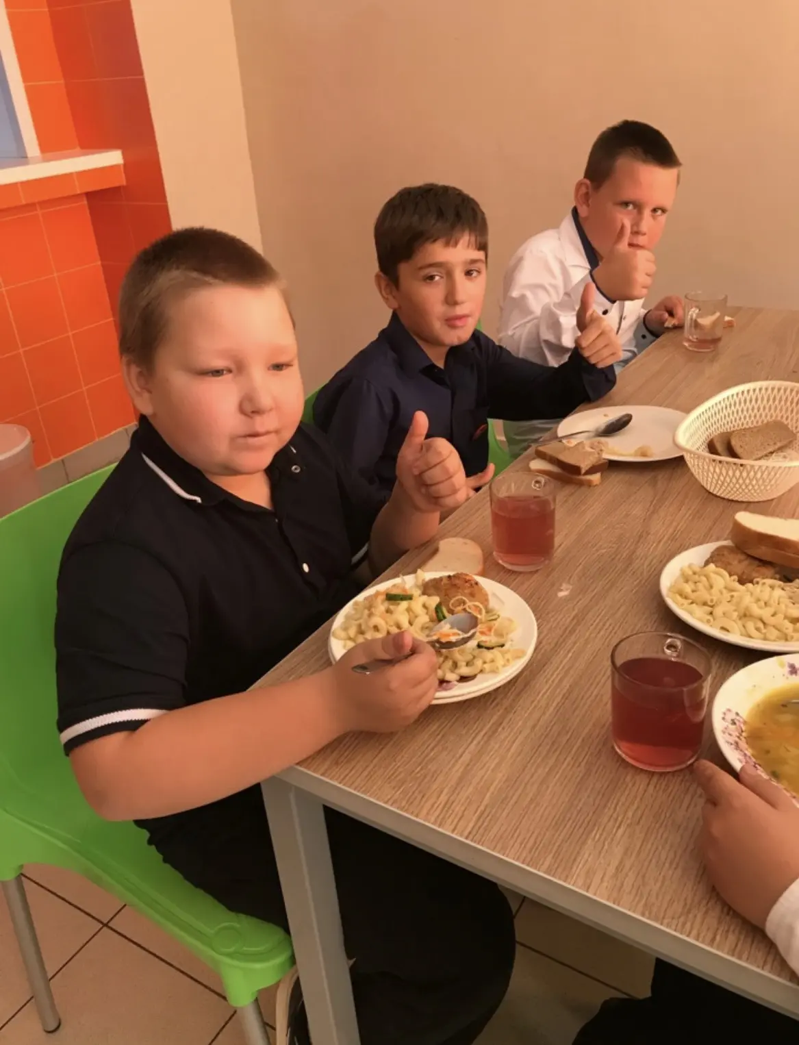 Сегодня стартовало голосование о качестве питания среди школьников