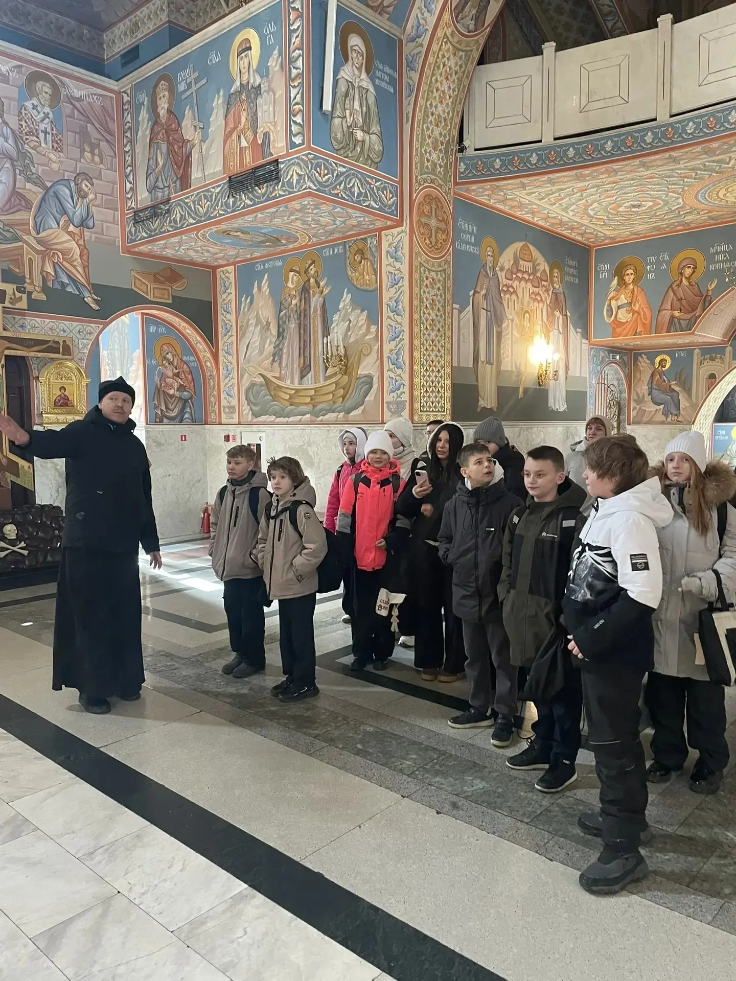 16.04.2026 года, 5Г класс, с классным руководителем Богинской М.А. Посетили экскурсию в православный