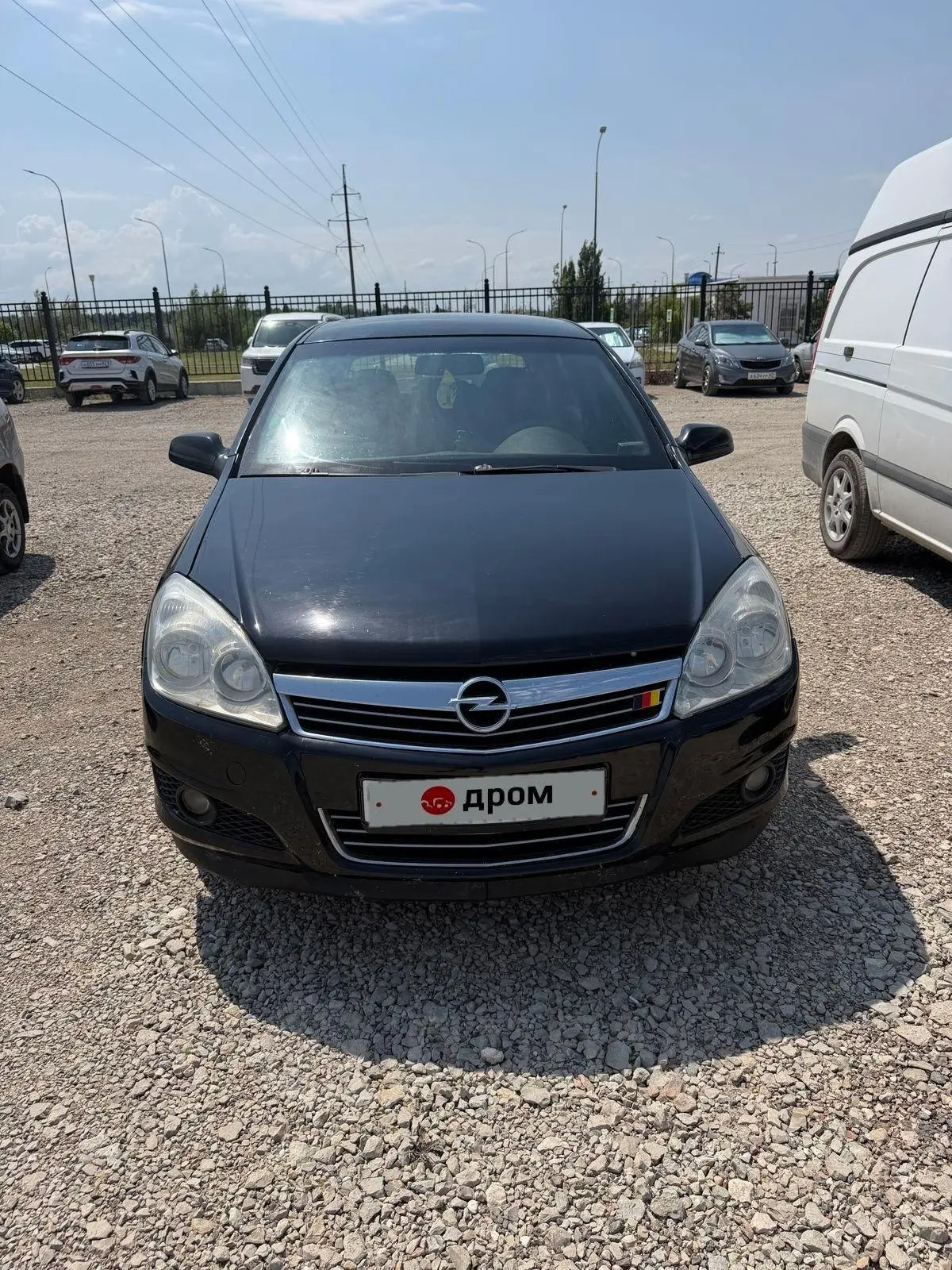 Продам опель Астра 1.6 амт 2008г