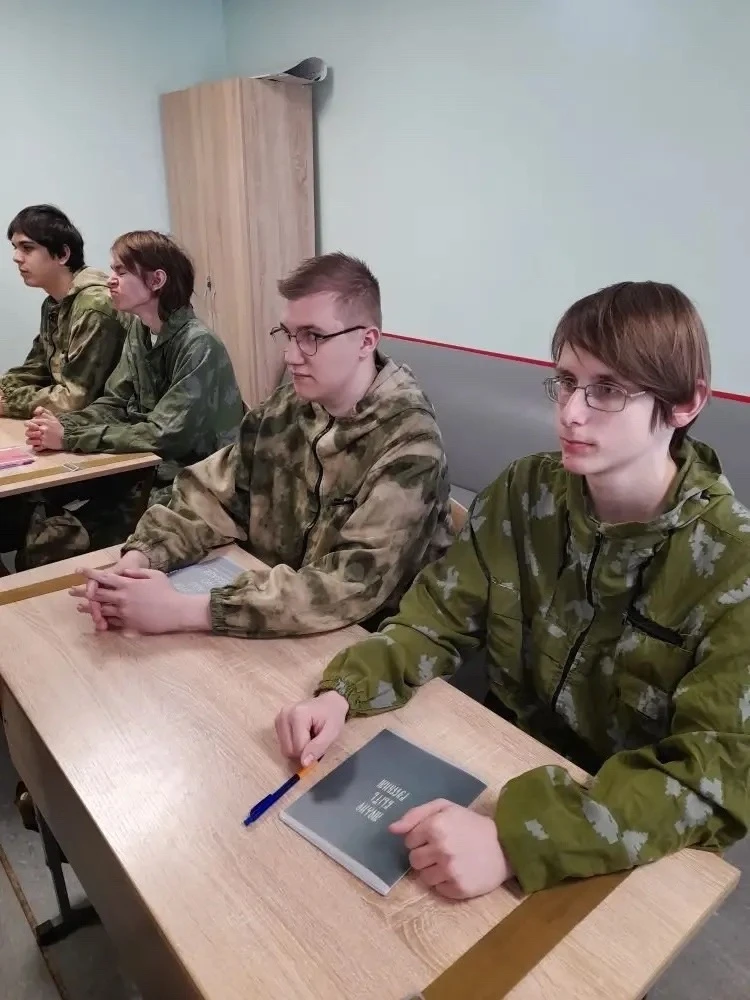 🔉Сегодня студенты колледжа успешно проходят испытания на учебных военных сборах. 💪  📌 Утро начинаетс