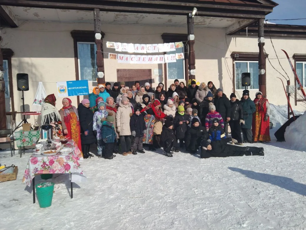 Широкую Масленицу сегодня встречали в селе Кайсарово. Гостей угощали горячими блинами и...