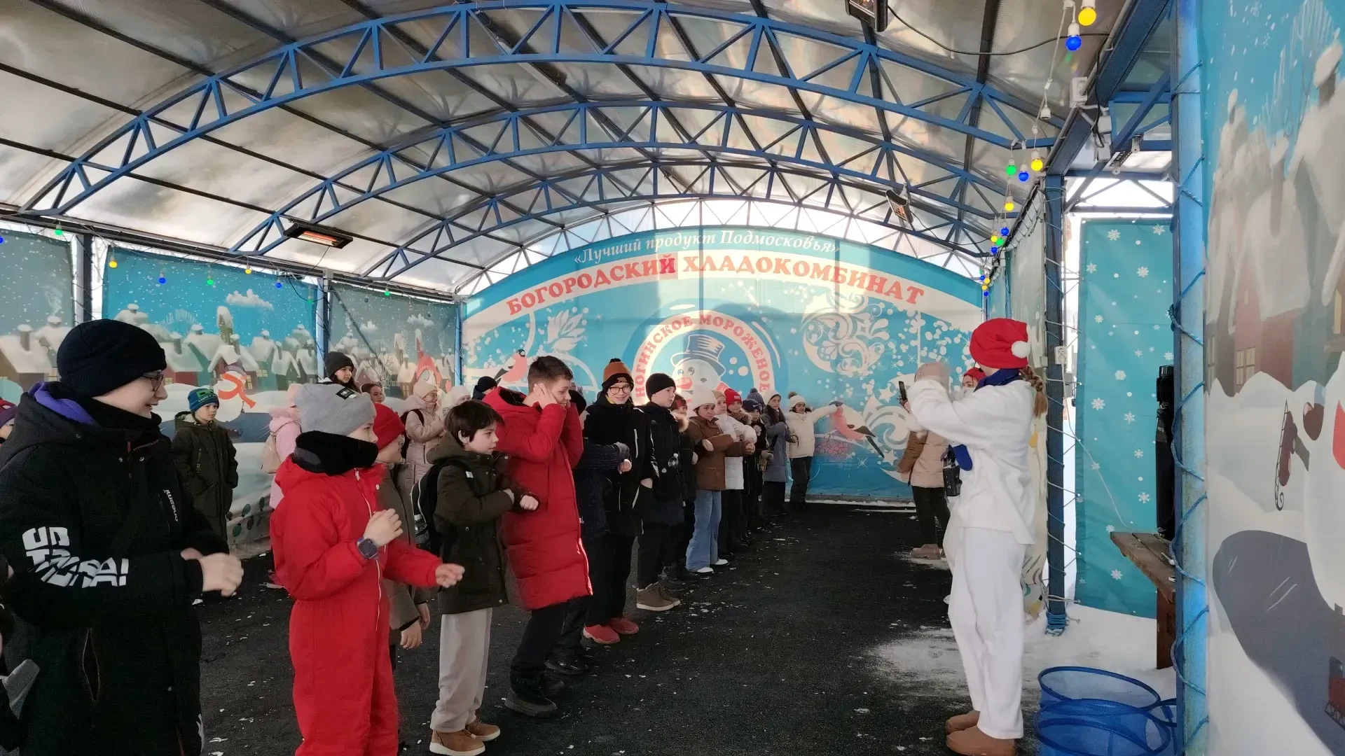 🍦 Сладкий праздник: ученики нашей школы посетили фабрику мороженого в День защитника Отечества! 23 ф