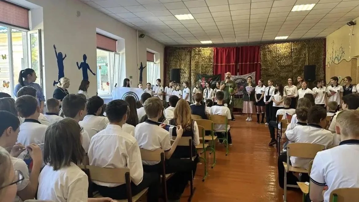 🎼Народный ансамбль «Черкассцы» Аксайского районного дома культуры «Факел» посетил с ко...