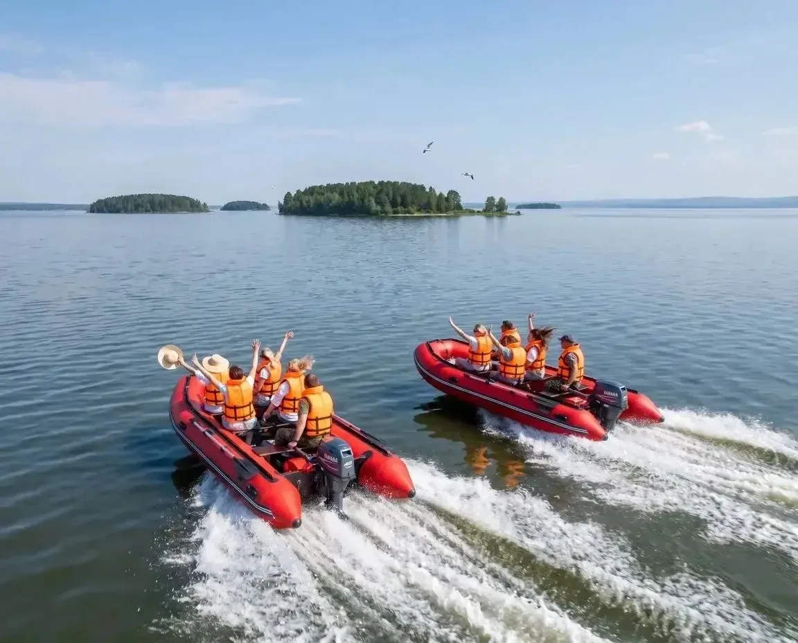 Экскурсия на моторных лодках к островам "Сибирской Атлантиды" 🚤

Хотите провести выходной на природ