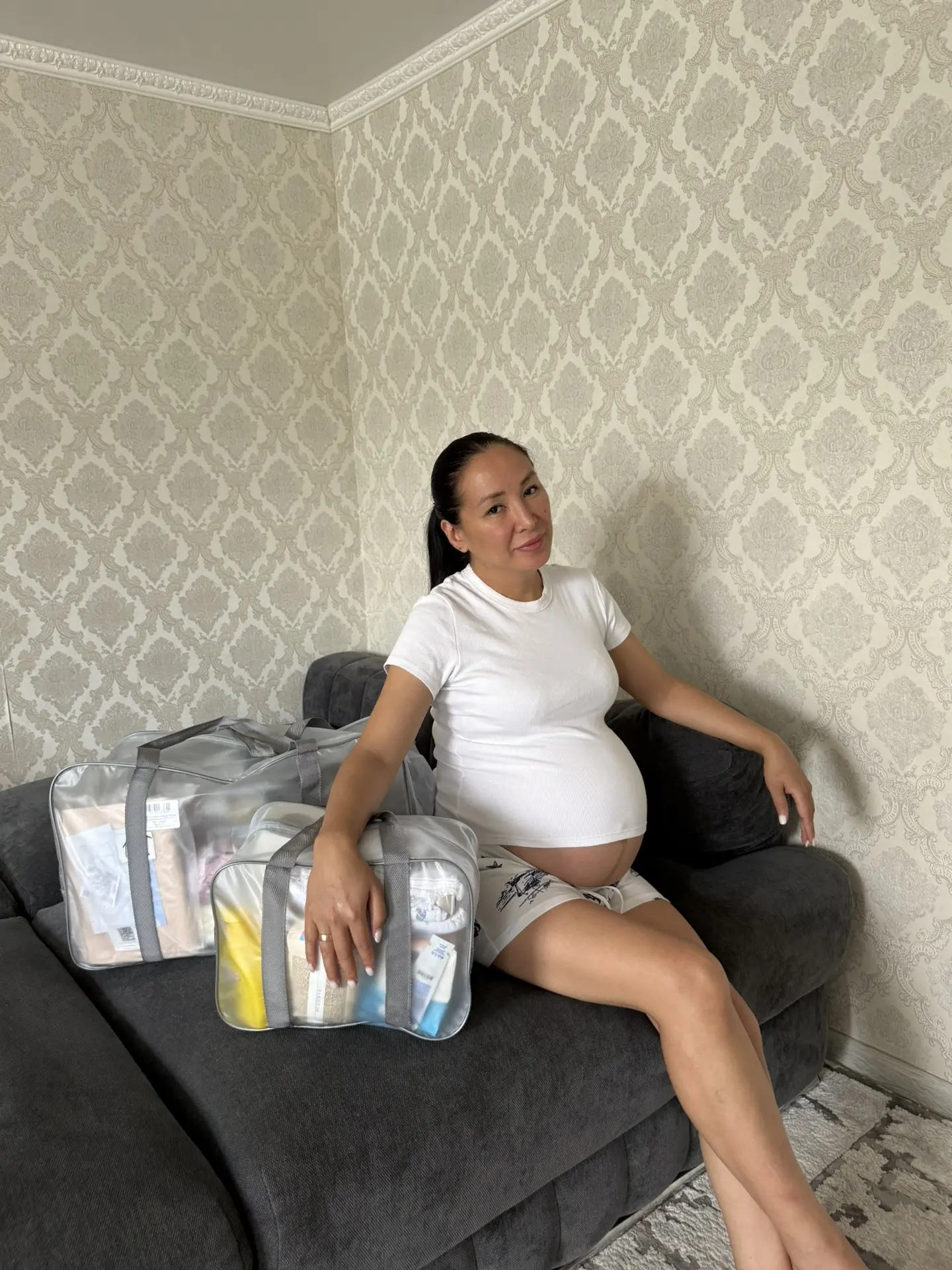 Нам сегодня 38 недель. Мой вес 63 кг, на учет по беременности встала при весе 57кг.
По замерам врача