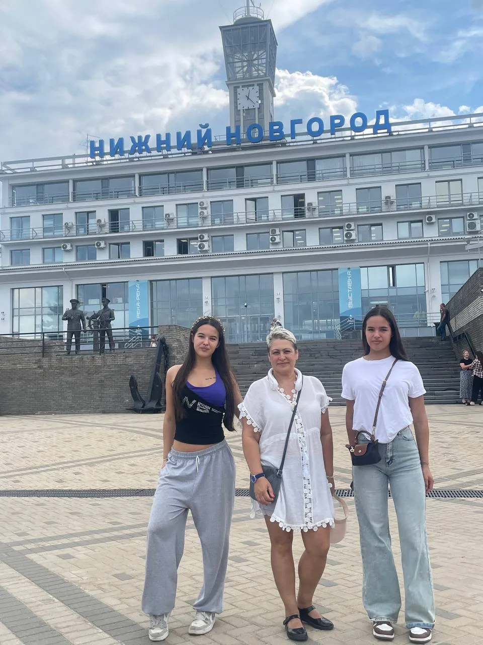 С племянницами из Москвы, развлекаемся 😉