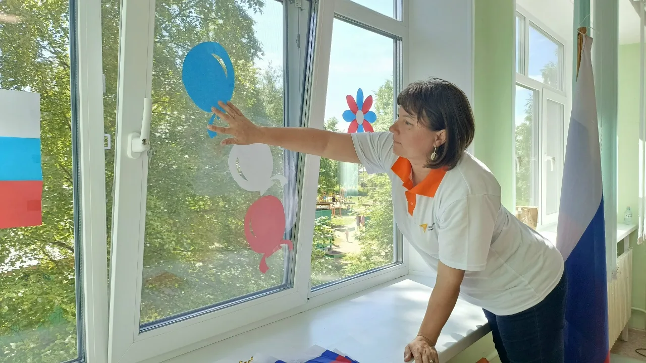 К празднику готовы! 👍
🇷🇺«Окна России»🇷🇺

Детский оздоровительный лагерь «Смена Первых» Уемской 