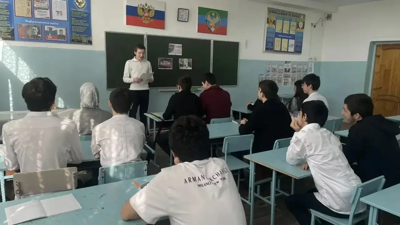 Эхо Афганских гор: в школе прошел цикл классных часов, посвященных Дню воинов-интернационалистов 🇦🇫⛰