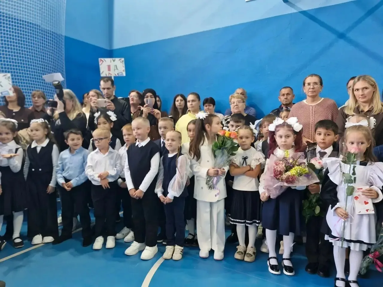 ‼️ В школе №1 прошла праздничная линейка в честь открытия нового учебного года. Поздрав...
