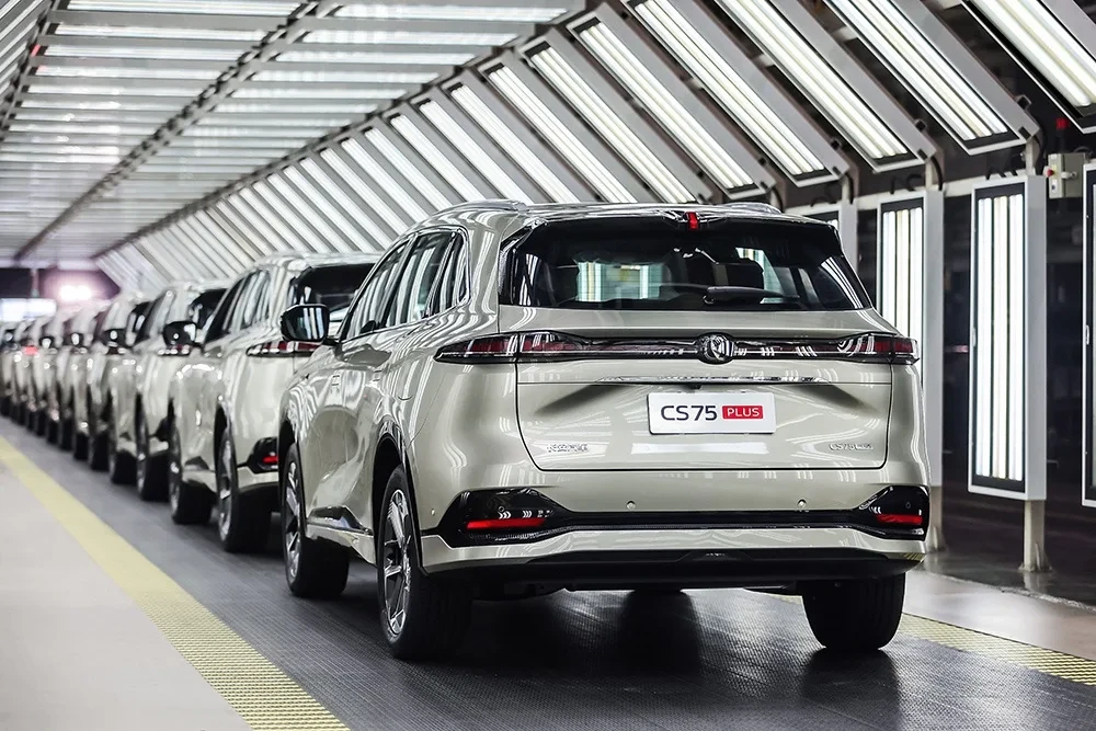 Changan начали собирать в России и снизили его стоимость

в Калининграде на «Автоторе» стартовало пр