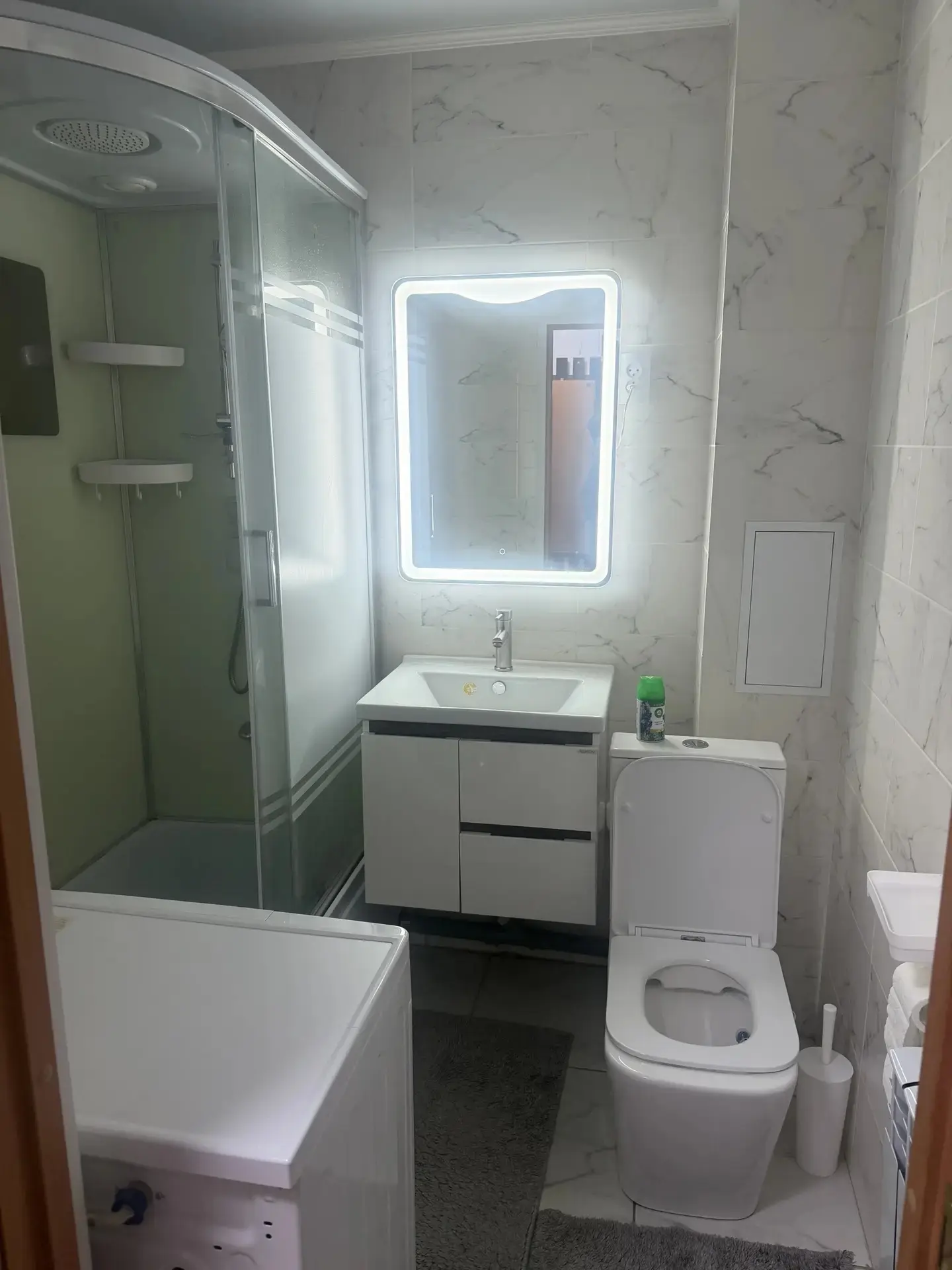 🏢 Уютная 1-комнатная квартира рядом с Солёными озёрами
📍 Адрес: Городок Рудника, 20
🚶‍♂ Озёра нах