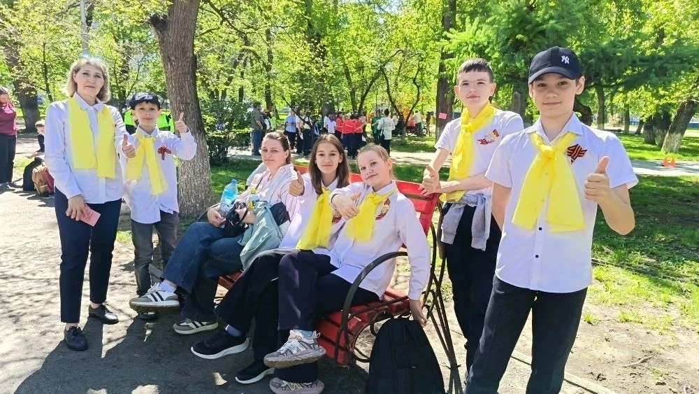 «Путь к Победе». Юные инспекторы дорожного движения отправили в будущее капсулу времени