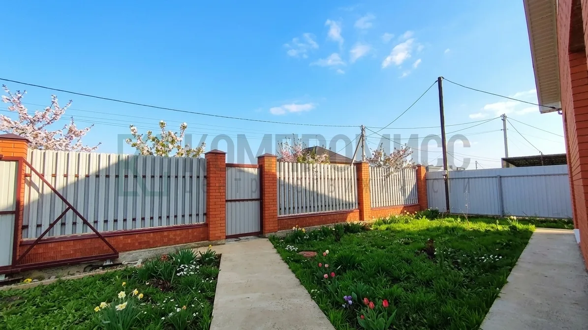 🏠 ID 133423756 Адрес: Краснодарский край, Динской р-н, ст-ца Динская  📍 Новый дом под ремонт с удачн